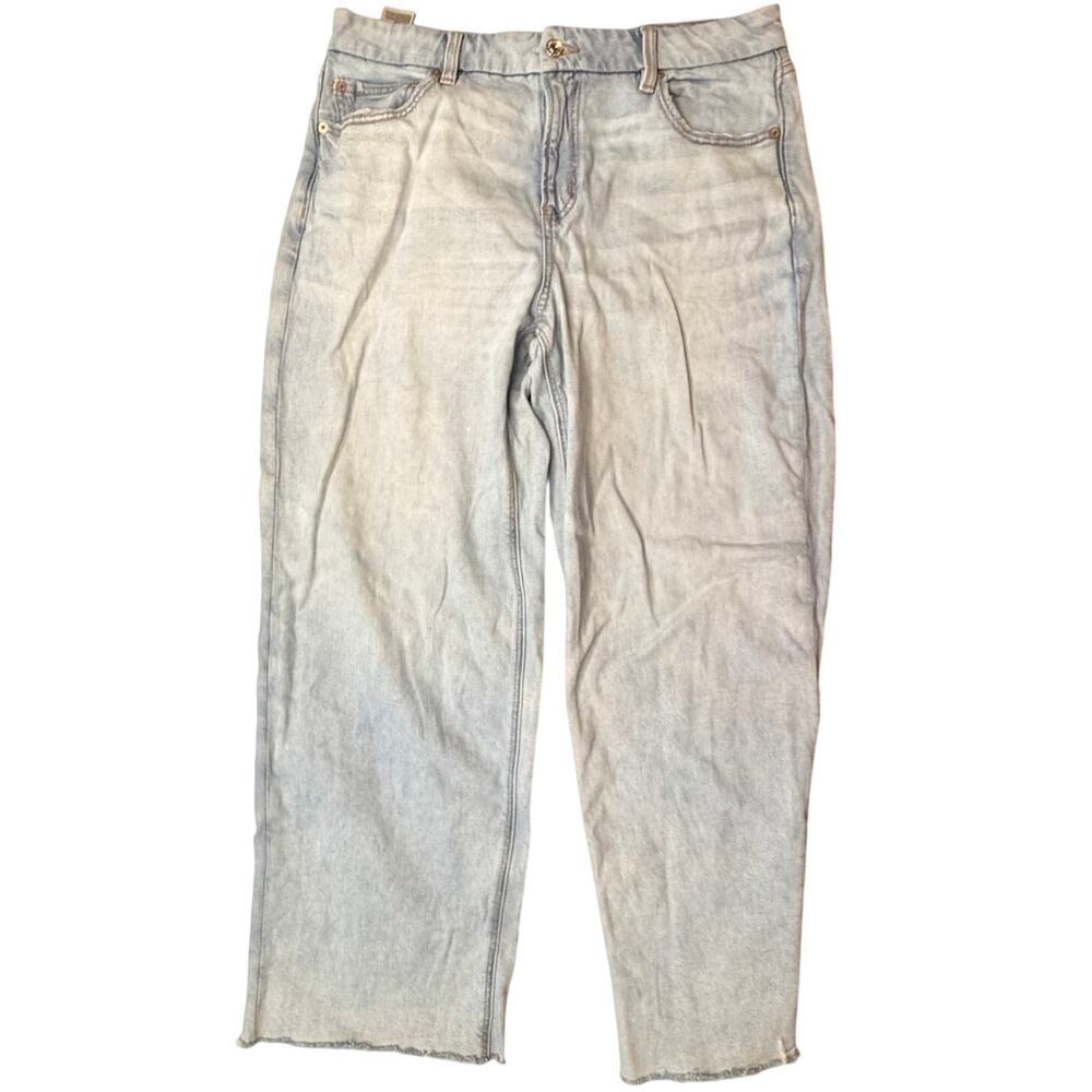 American Eagle Womens Size 12 Curvy Stove Pipe Light Denim Wide Leg Blue Jeans